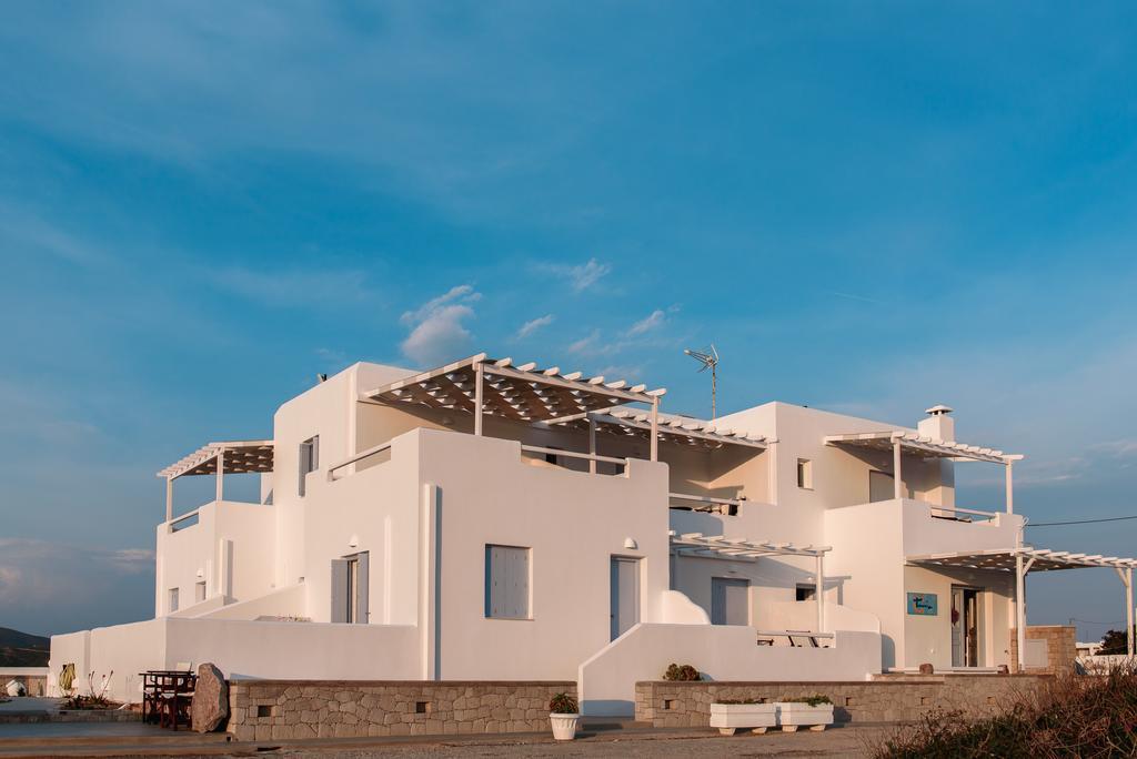Tania Milos Pollonia Exterior photo