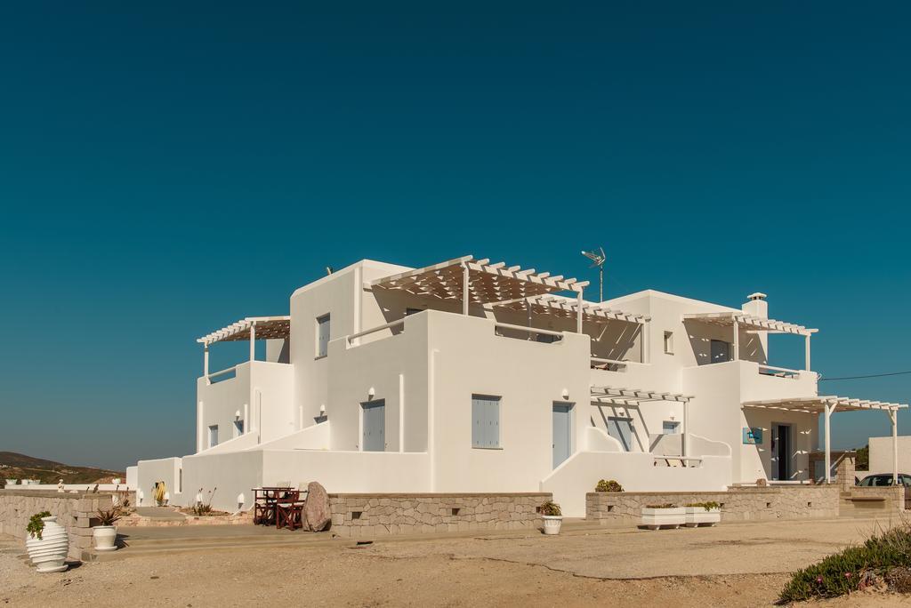 Tania Milos Pollonia Exterior photo